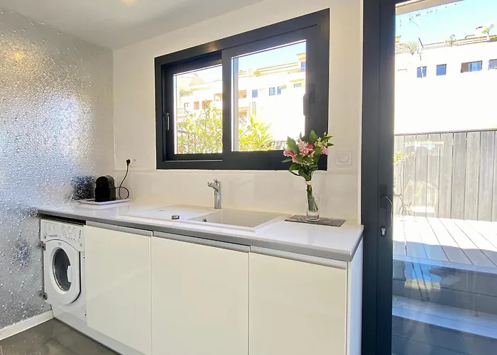 Luxury T3 Scls - Wifi, Clim, Jacuzzi, Centre-ville Cannes