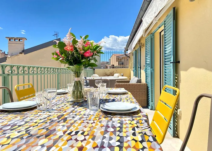 Luxury T3 Scls - Wifi, Clim, Jacuzzi, Centre-ville * Cannes