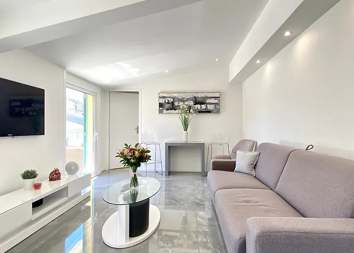 Appartement Luxury T3 Scls - Wifi, Clim, Jacuzzi, Centre-ville Cannes