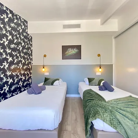 Luxury T3 Scls - Wifi, Clim, Jacuzzi, Centre-ville