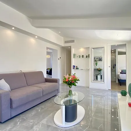 Luxury T3 Scls - Wifi, Clim, Jacuzzi, Centre-ville Apartamento *